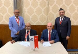 usak universitesi tunusta turk arap universite rektorleri kongresinde is birligi protokolleri imzaladi xeQJrCft.jpg